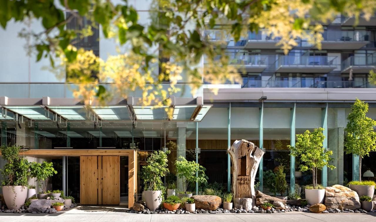 1 Hotel Toronto Bagian luar foto