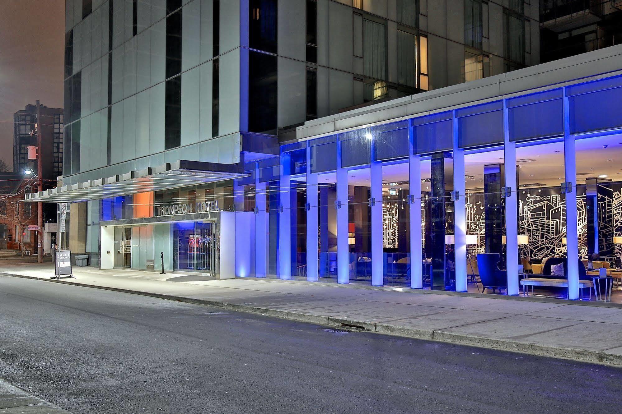 1 Hotel Toronto Bagian luar foto