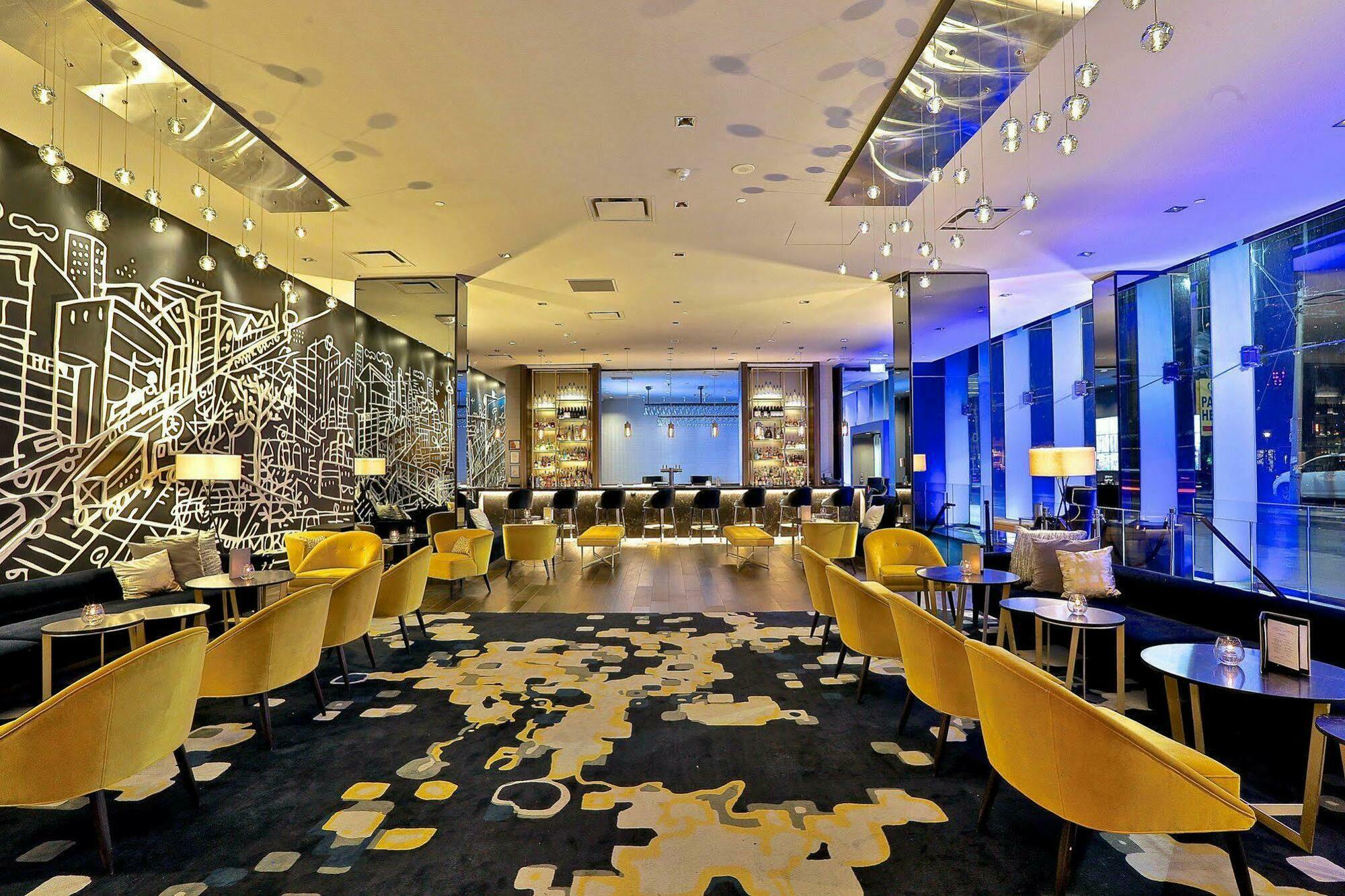 1 Hotel Toronto Bagian luar foto